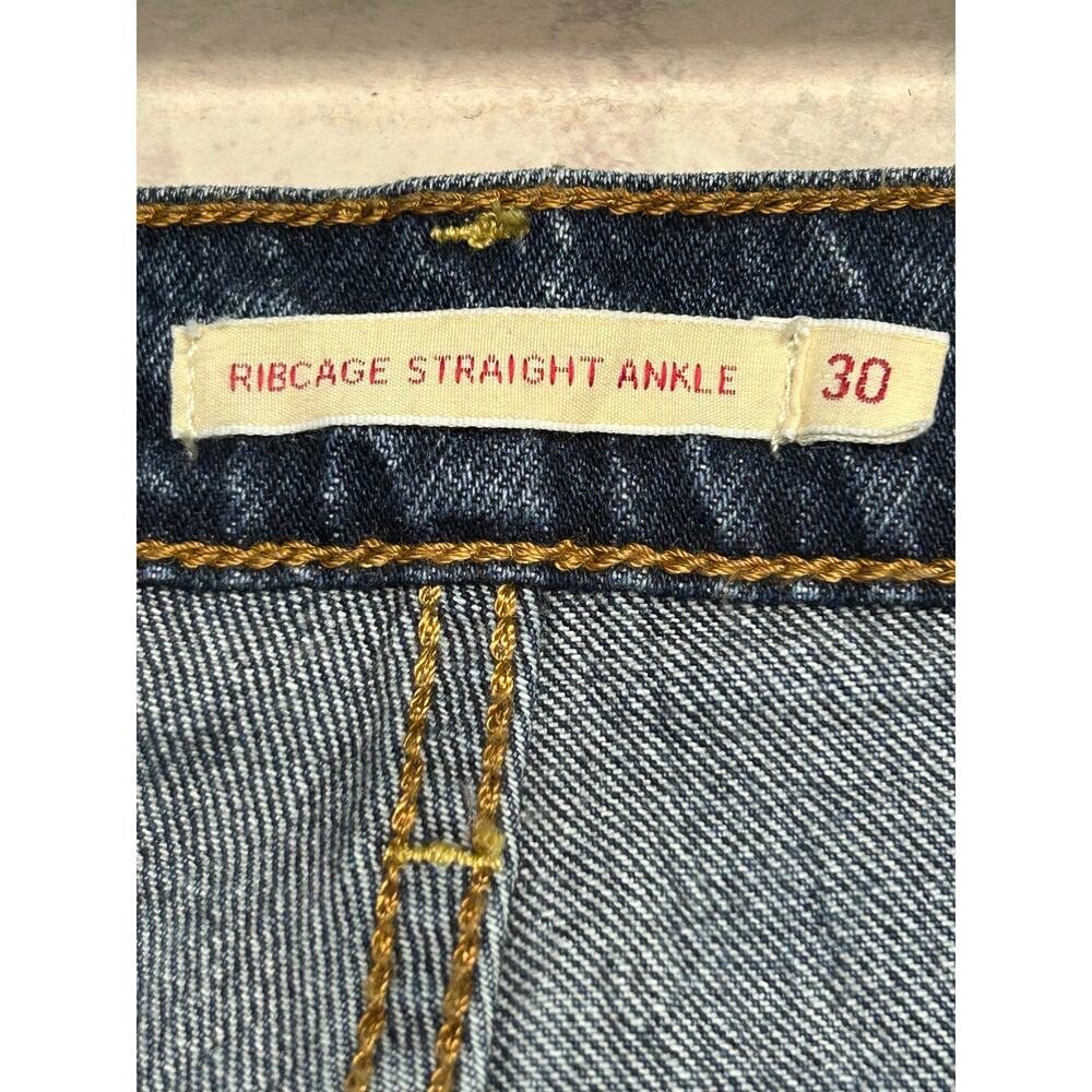 Levi’s Premium High Rise Straight Leg Jeans Size 30 - Picture 9 of 13